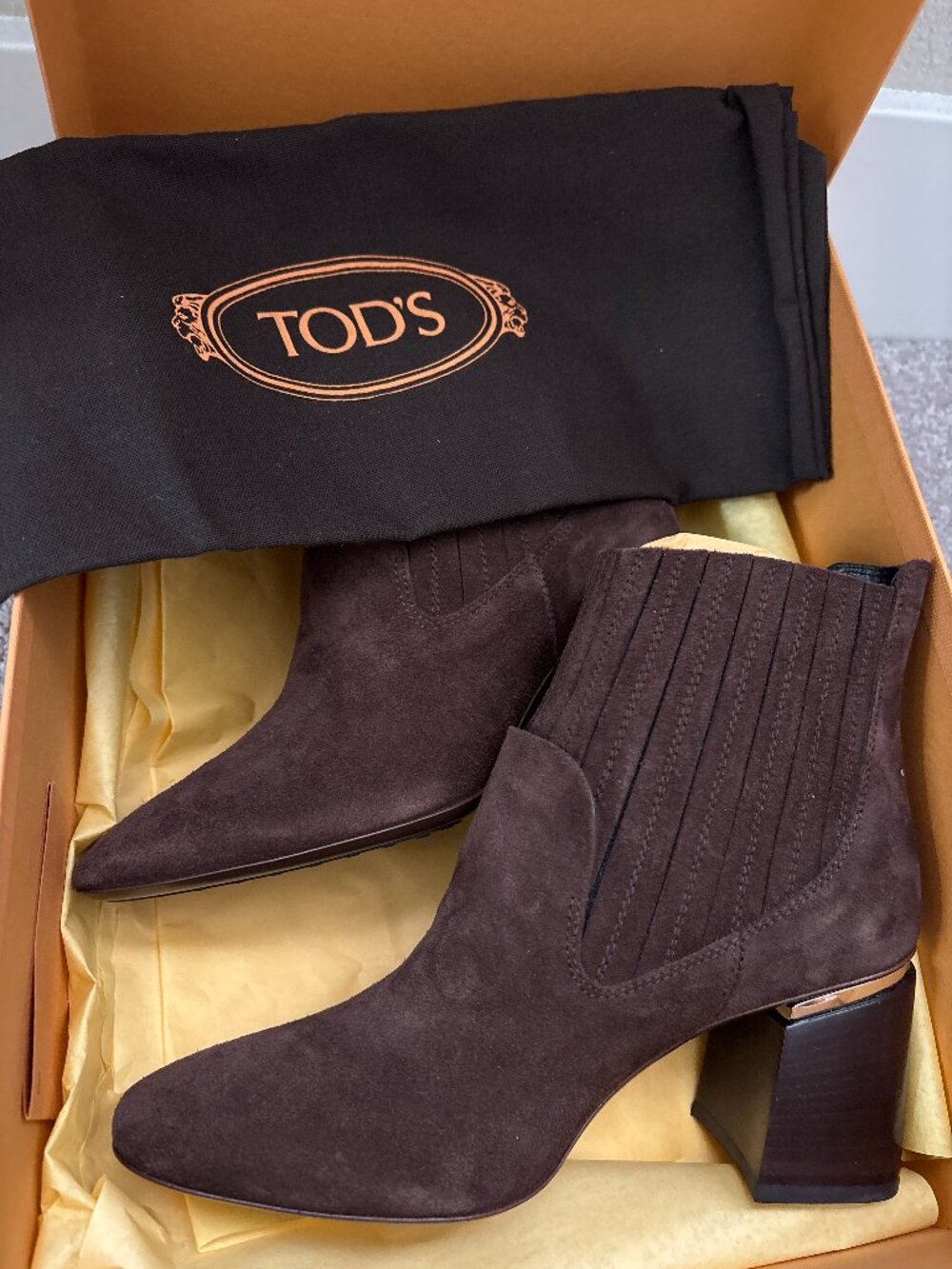 NEW Tods Gemma Heeled Ankle Boots Sz 36.5/6.5 Brown Suede